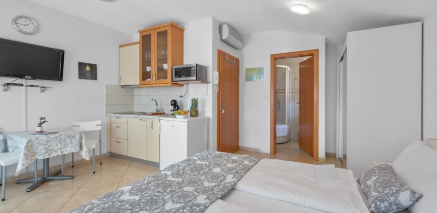 Studio Appartamento Pula